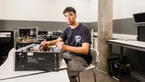 Técnico de Sistemas de Computação de Redes (Computadores e Gestão de Redes)